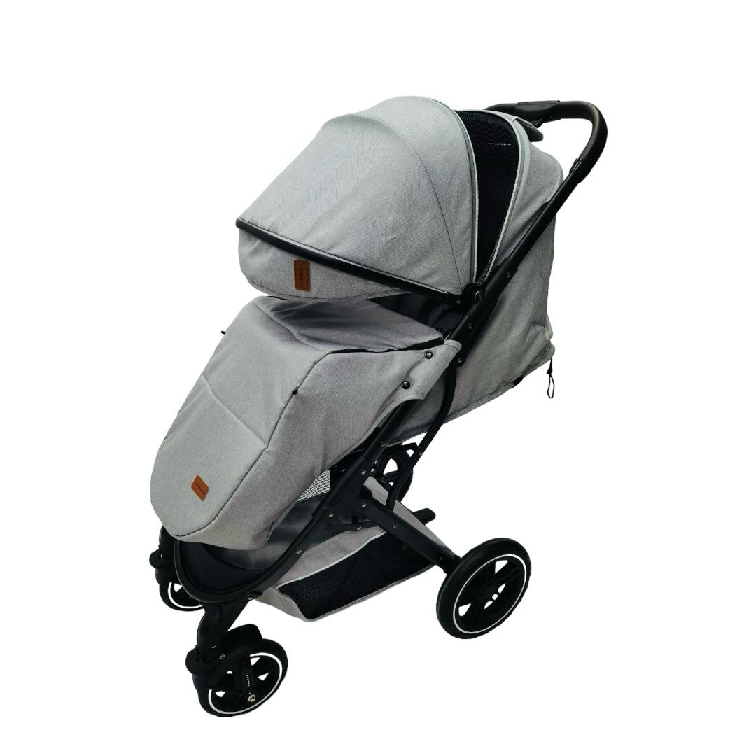 Coche de Paseo Con Cubre Pies LuBabycas Gris