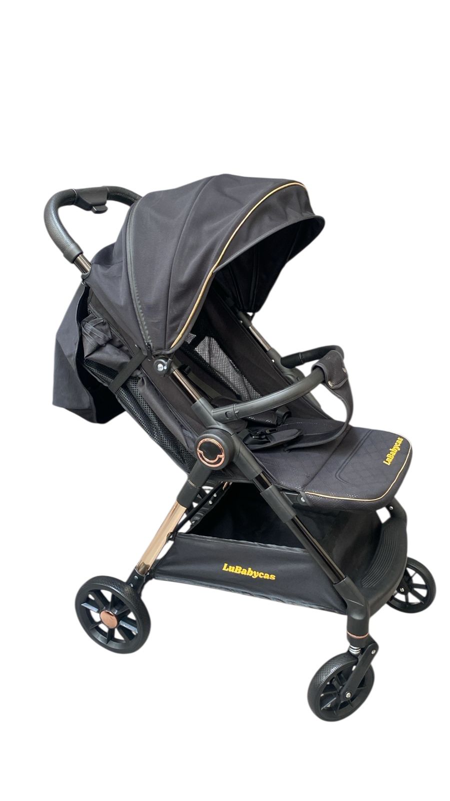 Oportunidad 10448 Coche Tek Negro(Coche de segunda selección, con pequeños detalles de uso, sin falla, excelente estado.)